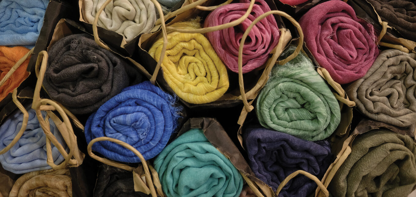 Natural Fibers Pros and Cons – Mother Earth News - Vimarsana News